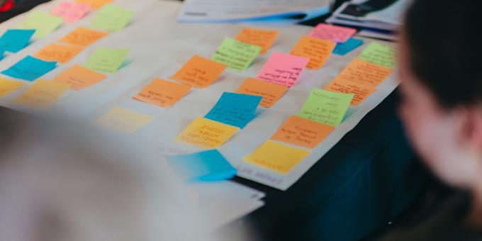 Image of a board with coloured post it notes